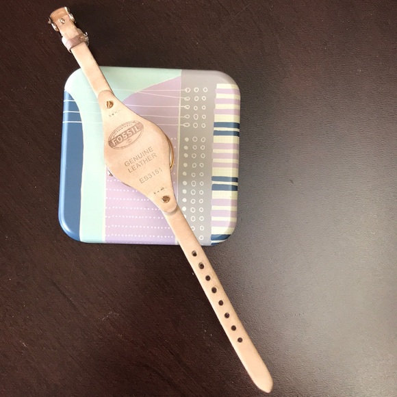 Fossil Georgia Sand Leather Watch - Picture 5 of 8